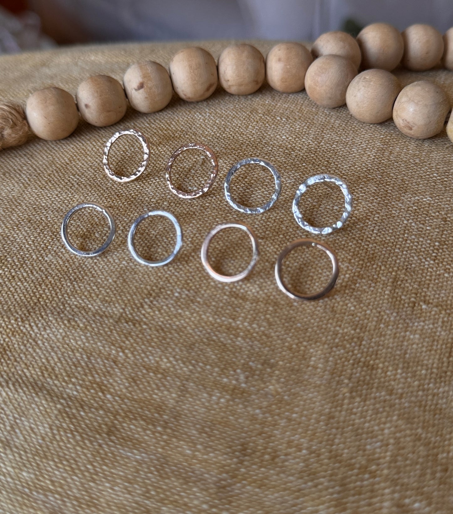 Halo stud